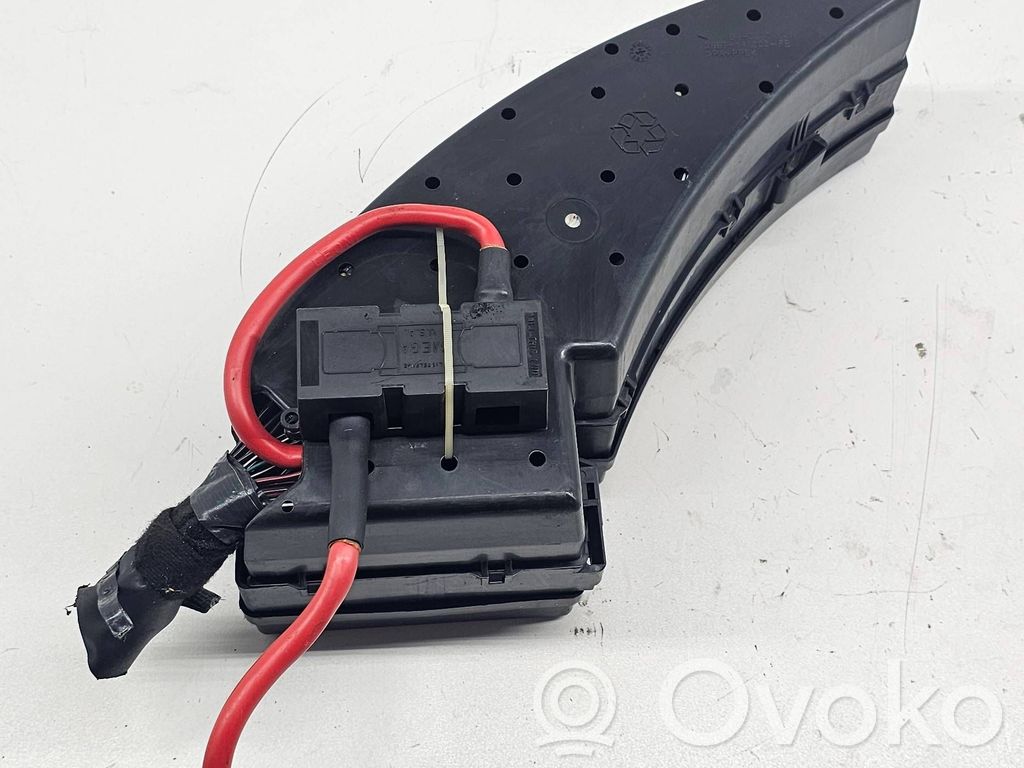 Jaguar S-Type Fuse module 