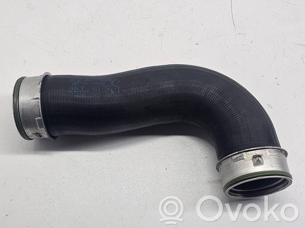 Volkswagen PASSAT B6 Intercooler hose/pipe 