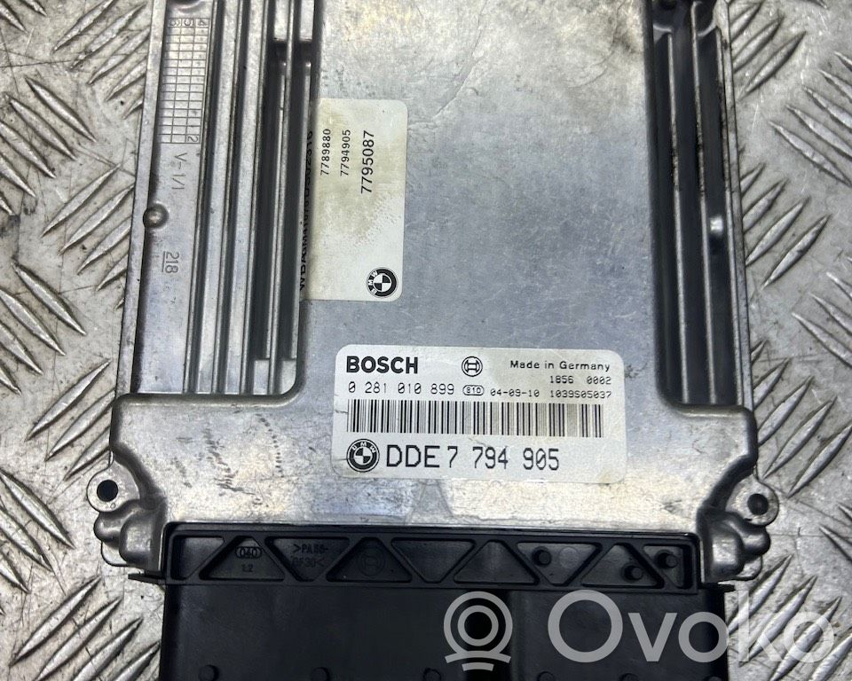 BMW 7 E65 E66 Engine control unit/module 