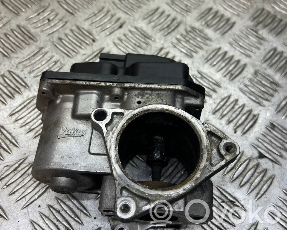 Volkswagen PASSAT B6 Válvula EGR 