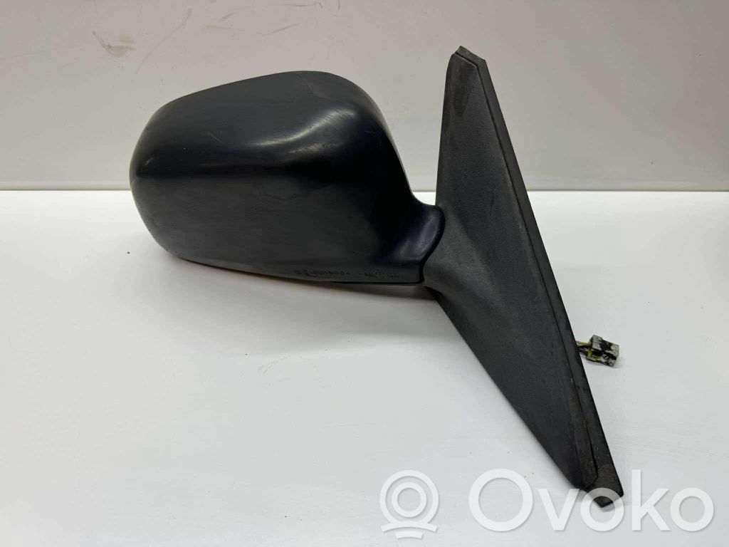 Mitsubishi Colt Front door electric wing mirror 