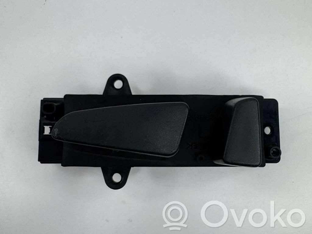 Mazda 6 Seat control switch 