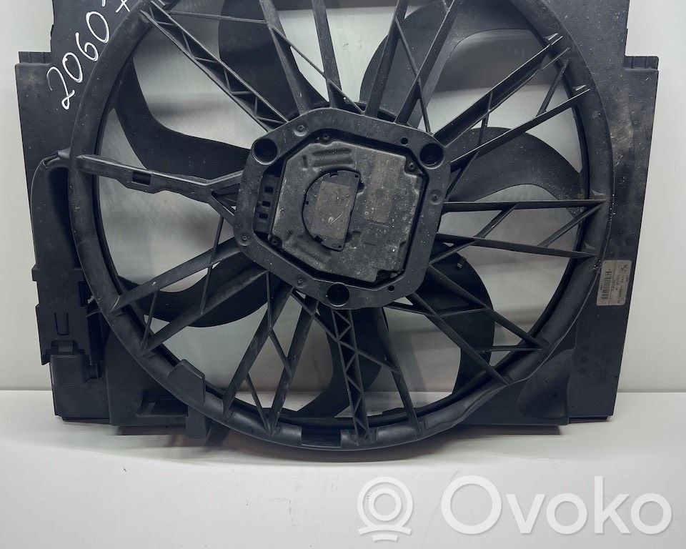 BMW 5 E60 E61 Elektrisks radiatoru ventilators 