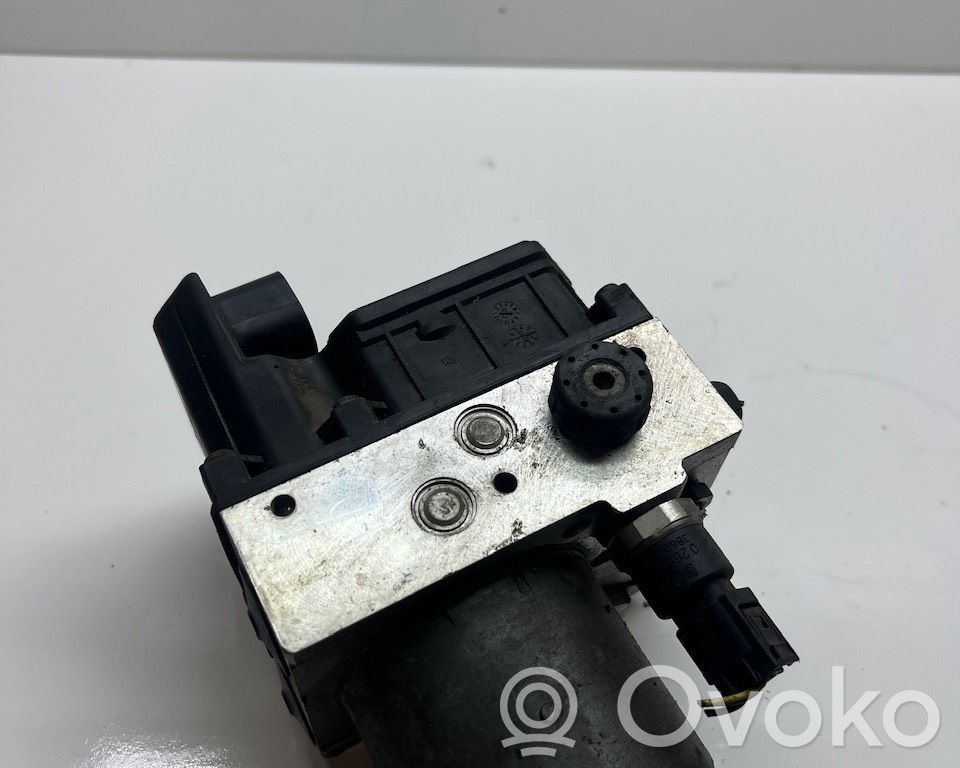 Skoda Superb B5 (3U) ABS bloks 
