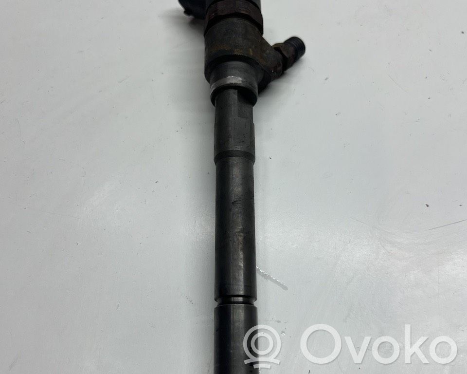 Inyector de combustible   0445110270
