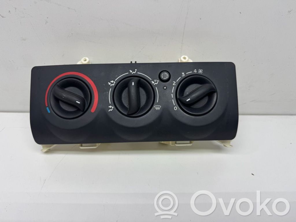 Renault Clio II Climate control unit 