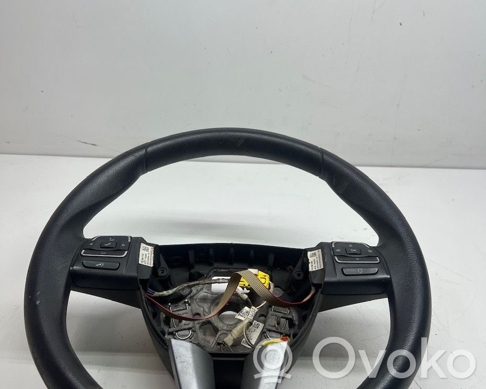 Seat Leon (1P) Volante 
