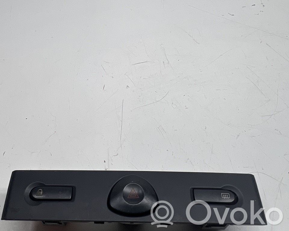 Renault Clio II Inne przełączniki i przyciski 