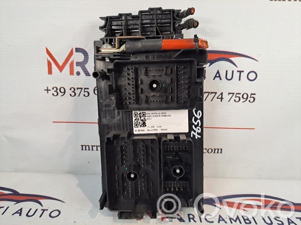 Opel Astra J SAM control unit 
