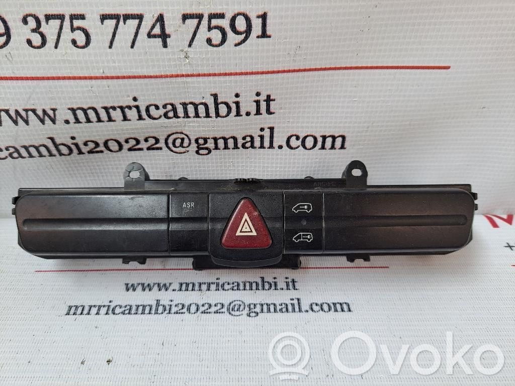 Mercedes-Benz Sprinter W906 Buton comutator închidere centralizată 