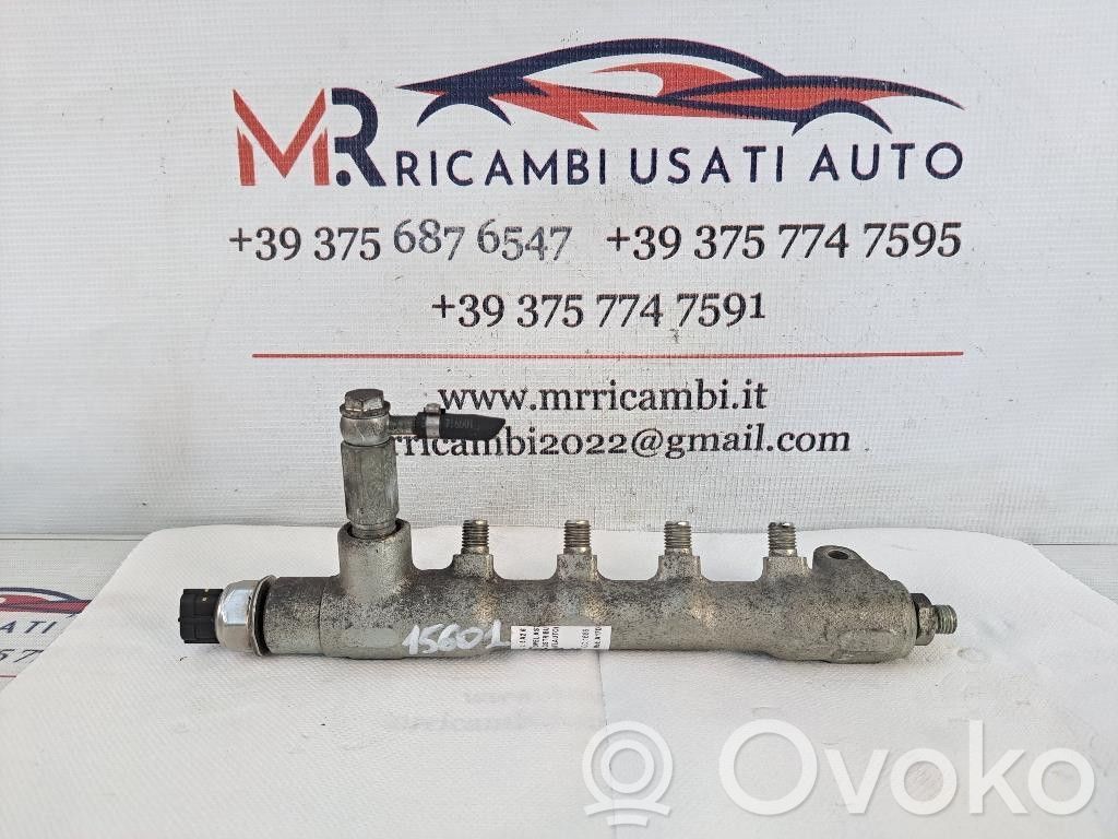 Opel Astra J Tubo principal de alimentación del combustible 