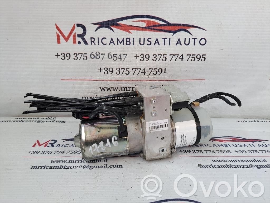 Audi A5 8T 8F Avattavan katon hydraulipumppu 