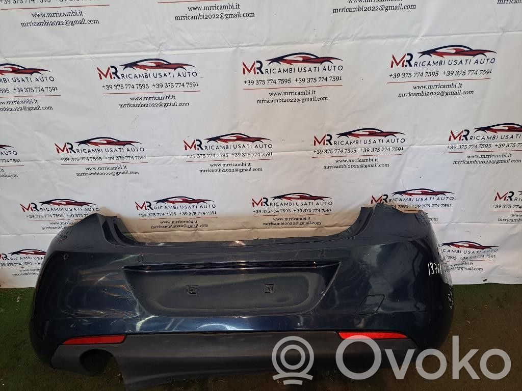 Opel Astra J Parachoques 