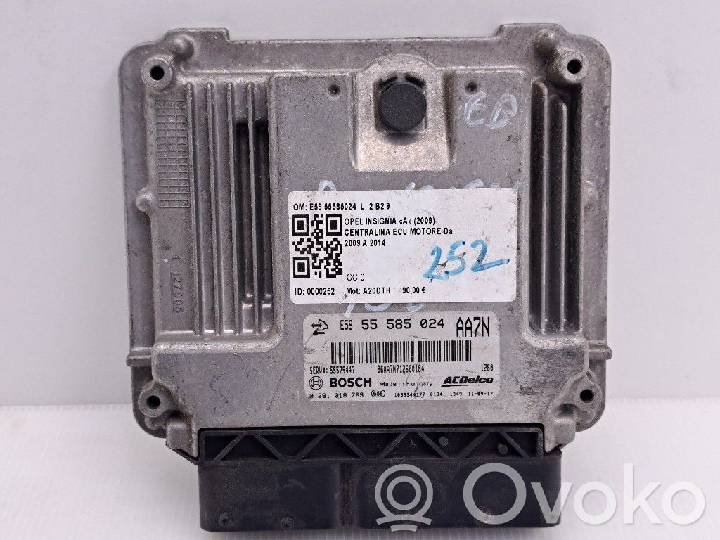 Opel Insignia A Engine control unit/module 