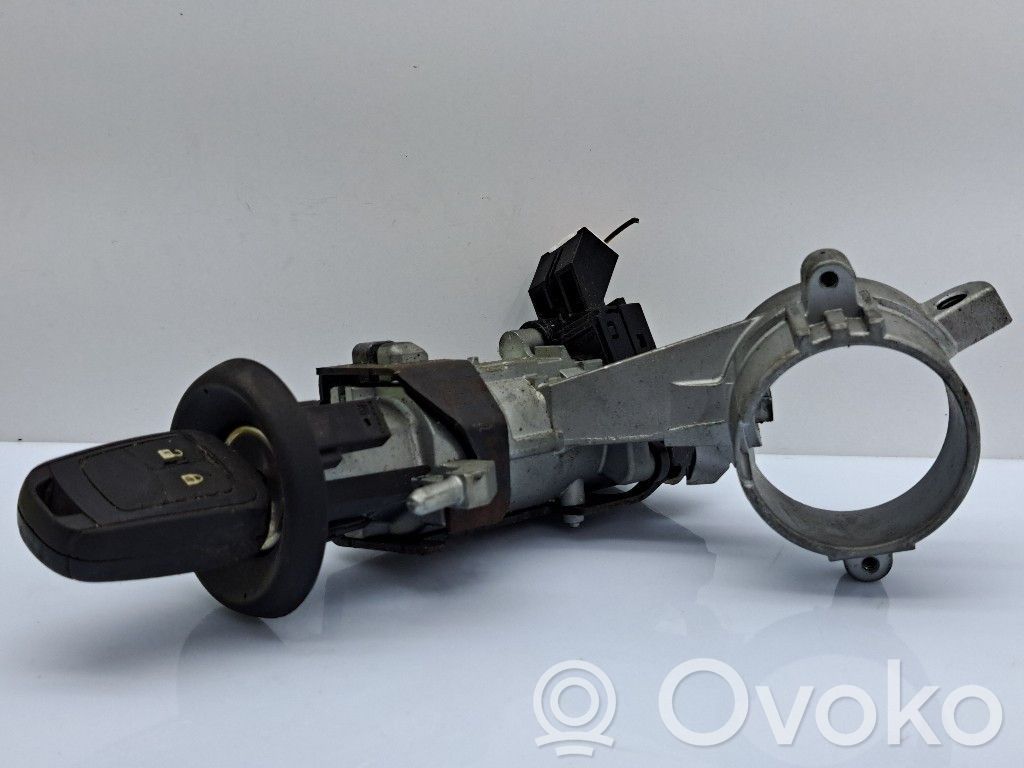 Opel Meriva B Virtalukko 