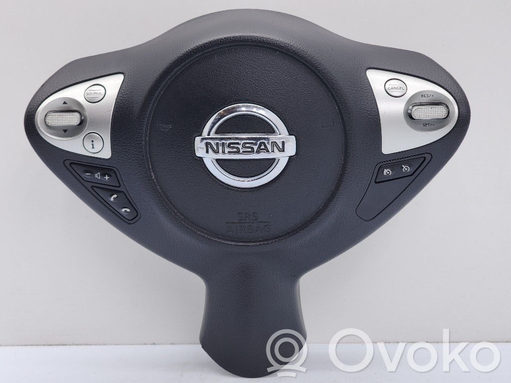 Nissan Juke I F15 Volan 