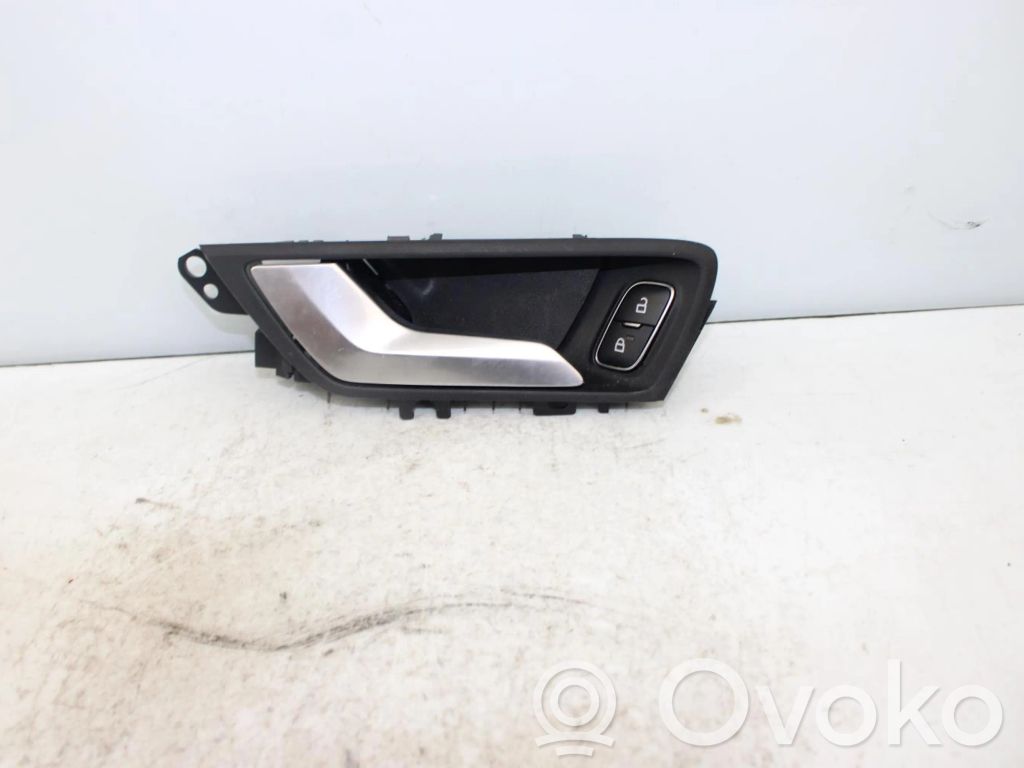 Ford Focus Front door interior handle 