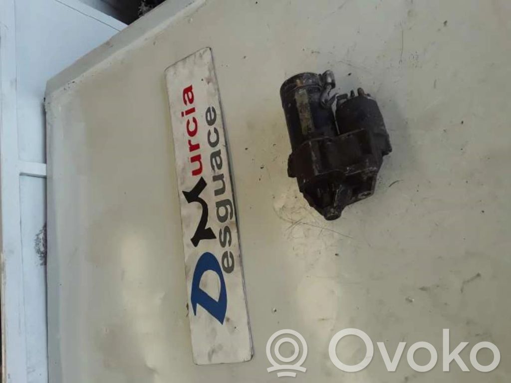 Motor de arranque   D6RA110