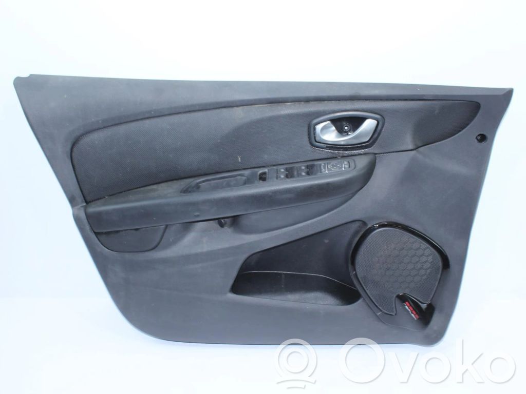 Renault Clio III Etuoven verhoilu 