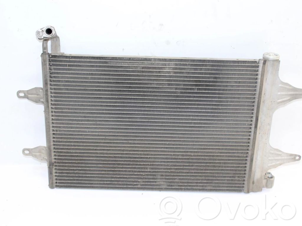 Volkswagen Polo IV 9N3 Radiator răcire A/C (condensor) 