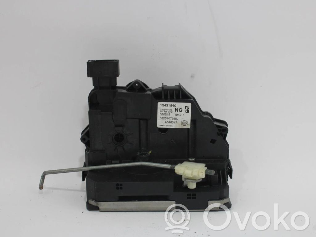 Opel Corsa D Serratura portiera anteriore 