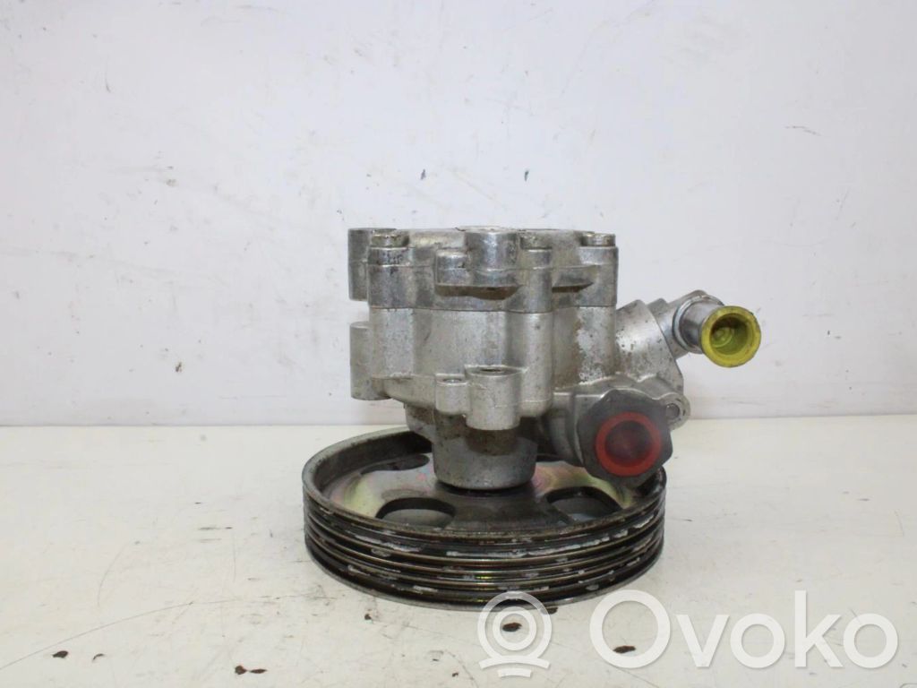 Ohjaustehostimen pumppu   9637000880