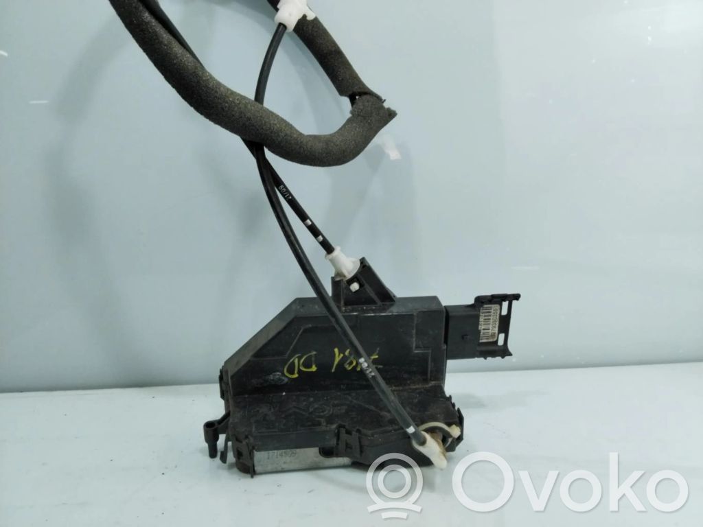 Peugeot 307 CC Front door lock 