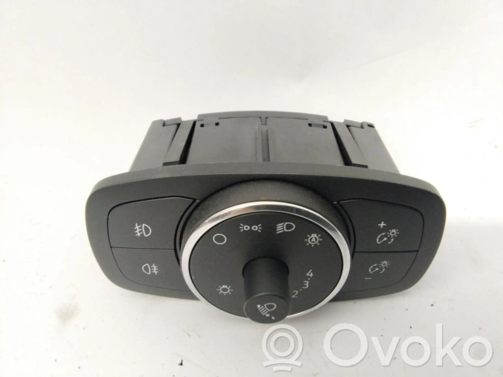 Lichtschalter   1050797300