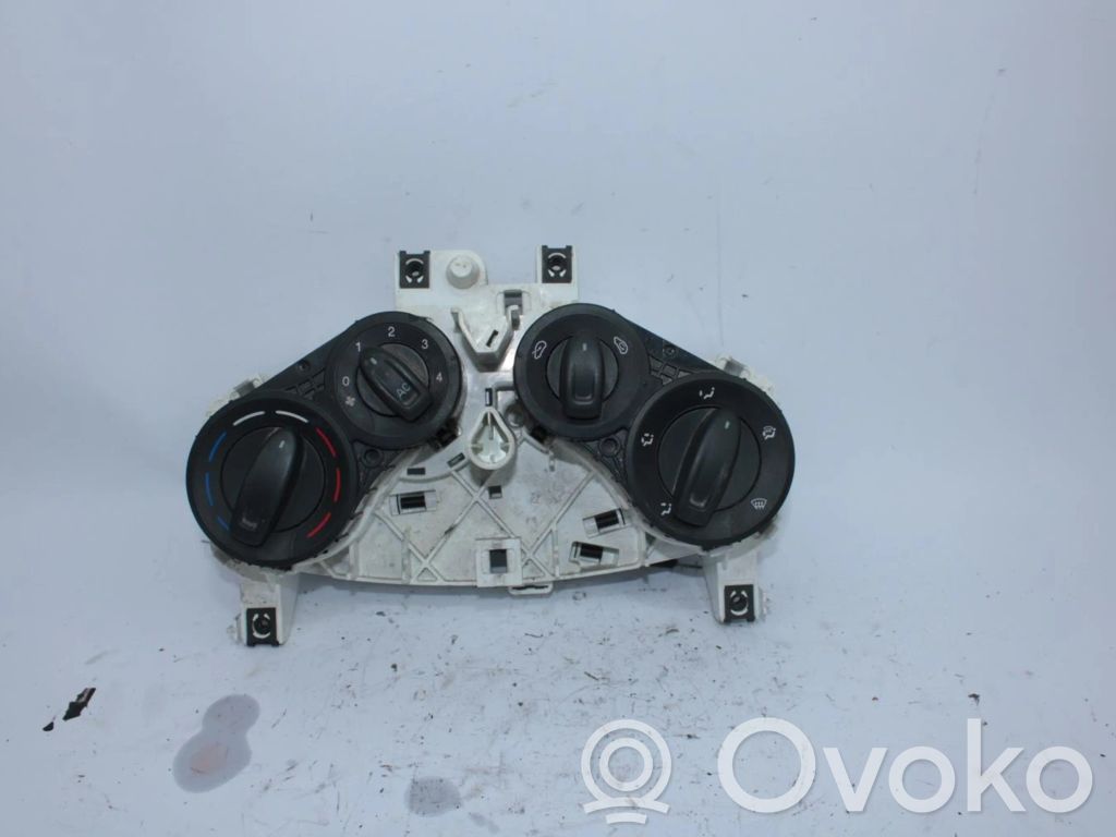 Panel klimatyzacji   5H0140100