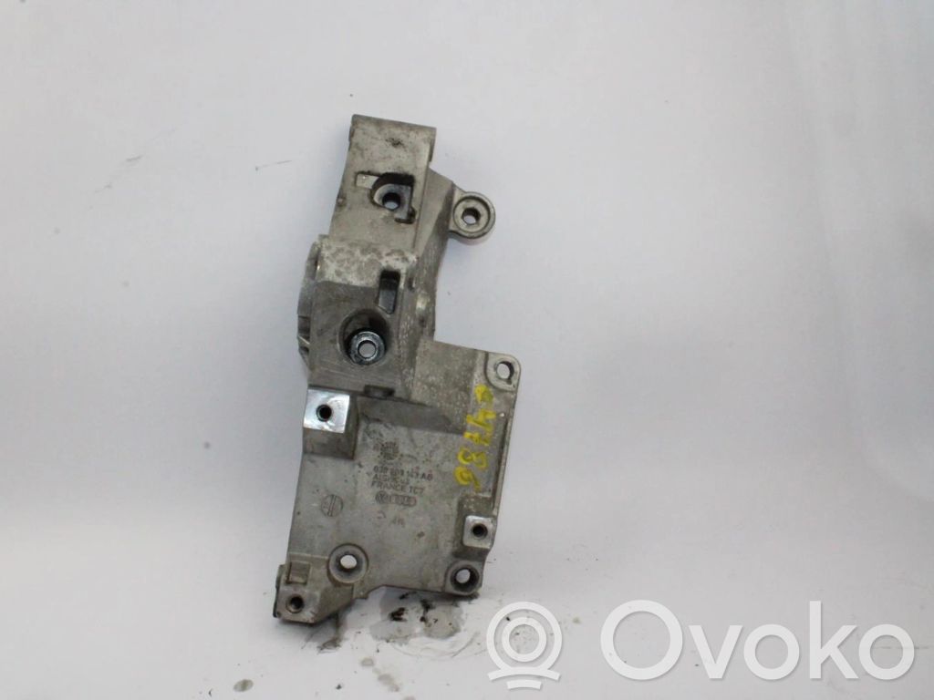 Seat Ibiza IV (6J,6P) Supporto del generatore/alternatore