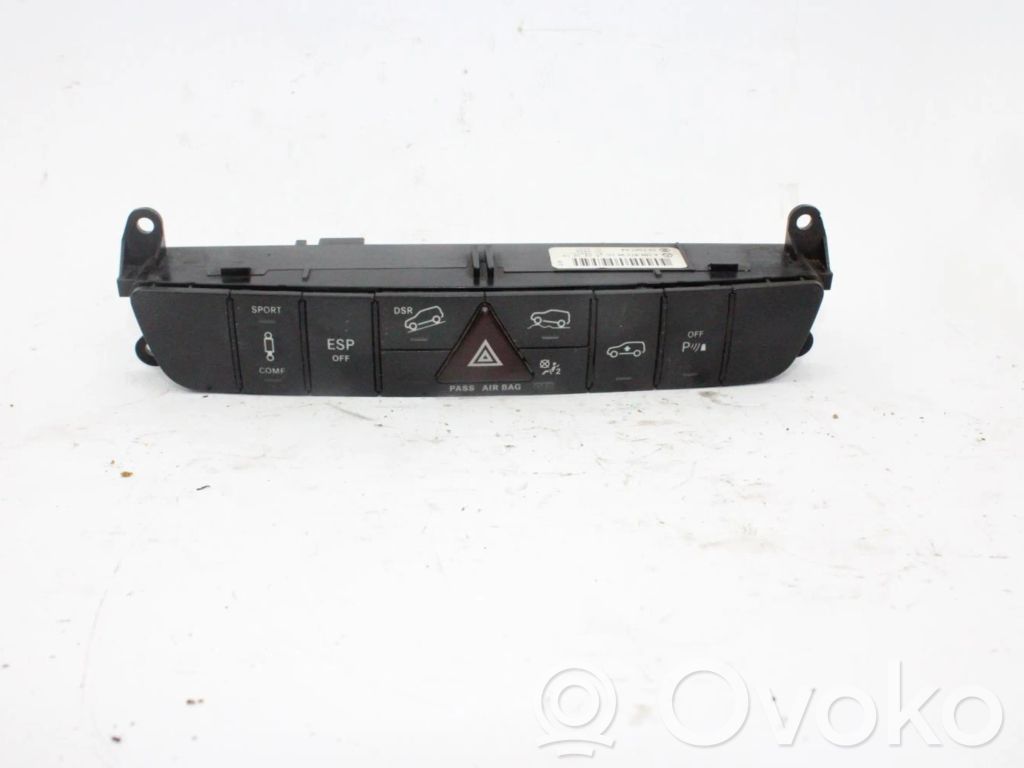 Mercedes-Benz ML W164 Comutator lumini pericol 