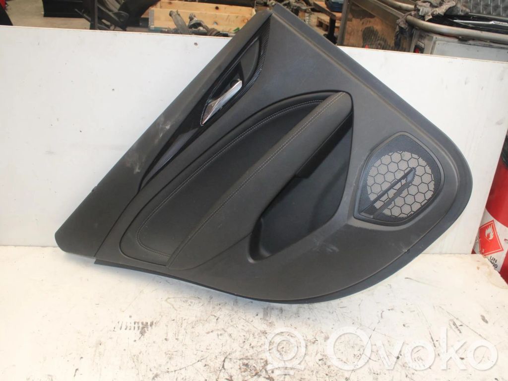 Opel Insignia A Boczki / Poszycie drzwi tylnych 