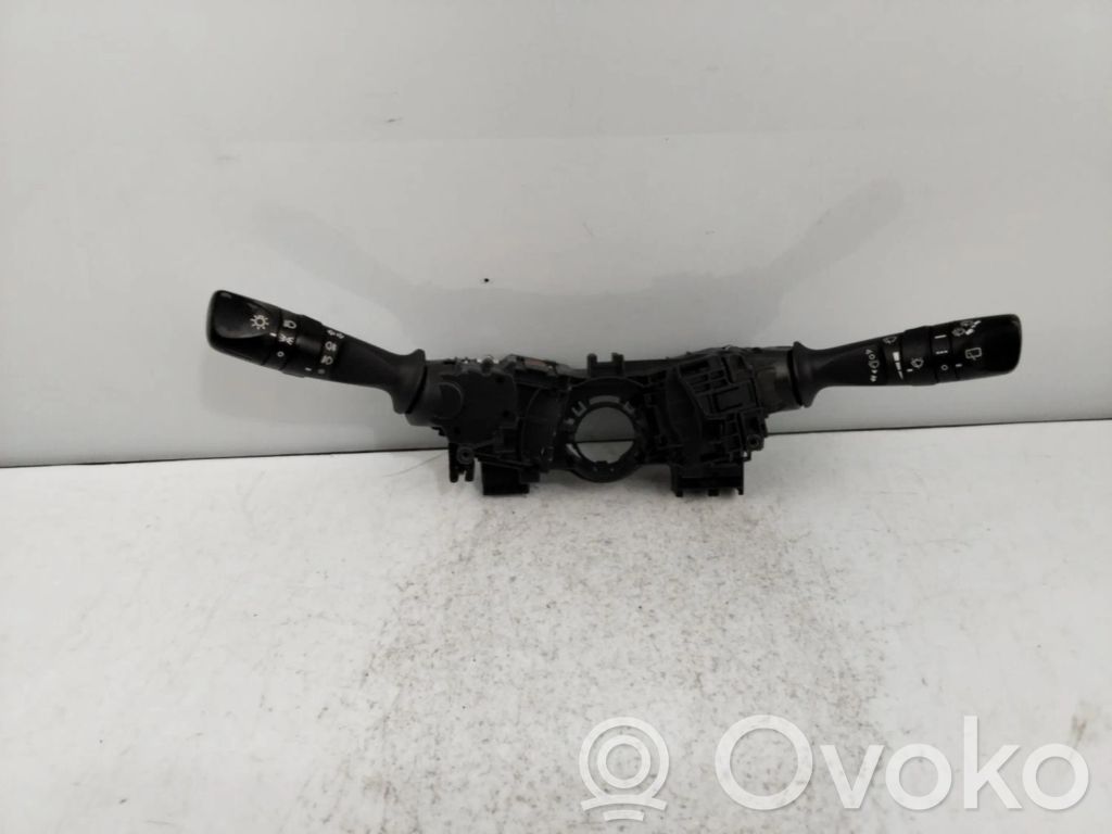 Toyota Auris E180 Comutator/buton multifuncțional 