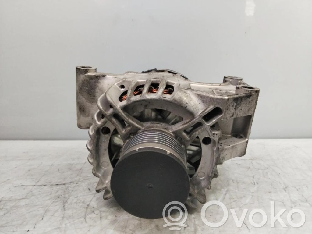 Opel Corsa D Alternator 