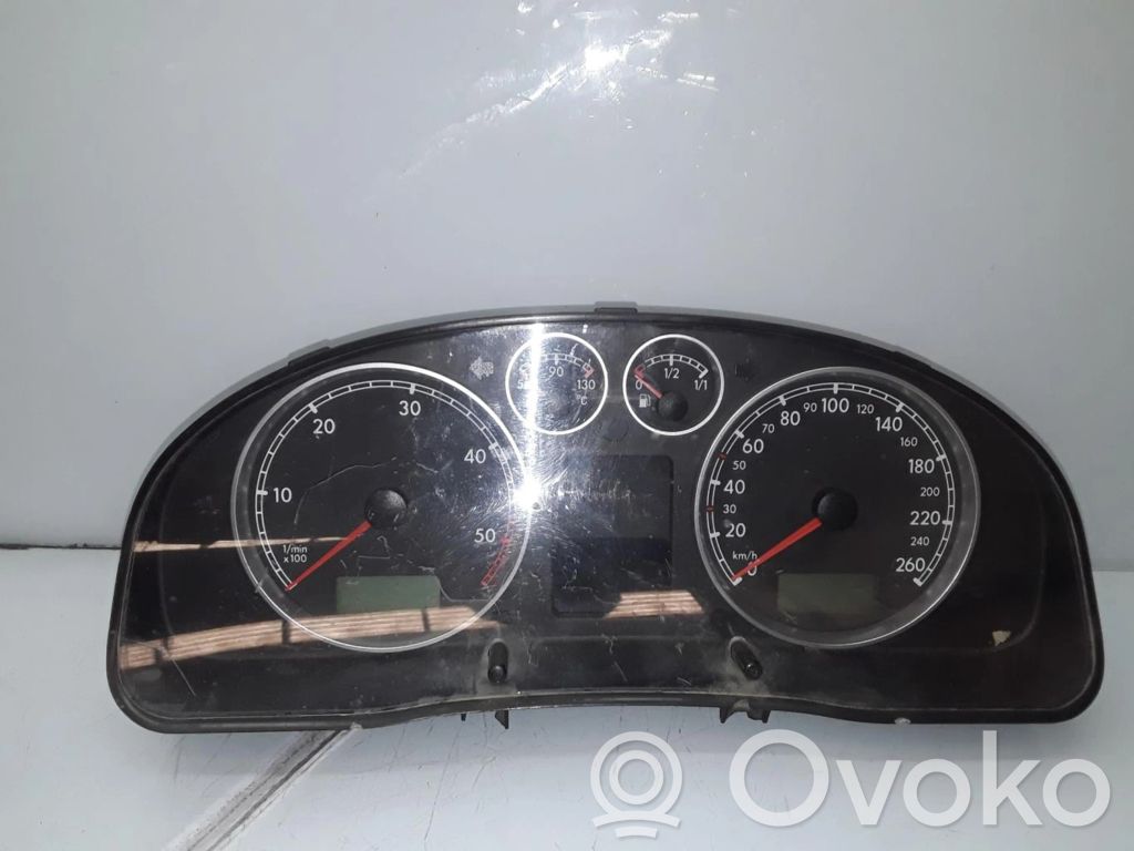 Volkswagen PASSAT Vitezometru (grup de instrumente) 