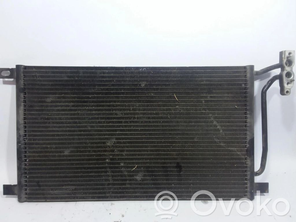 BMW X3 E83 Radiatore di raffreddamento A/C (condensatore)