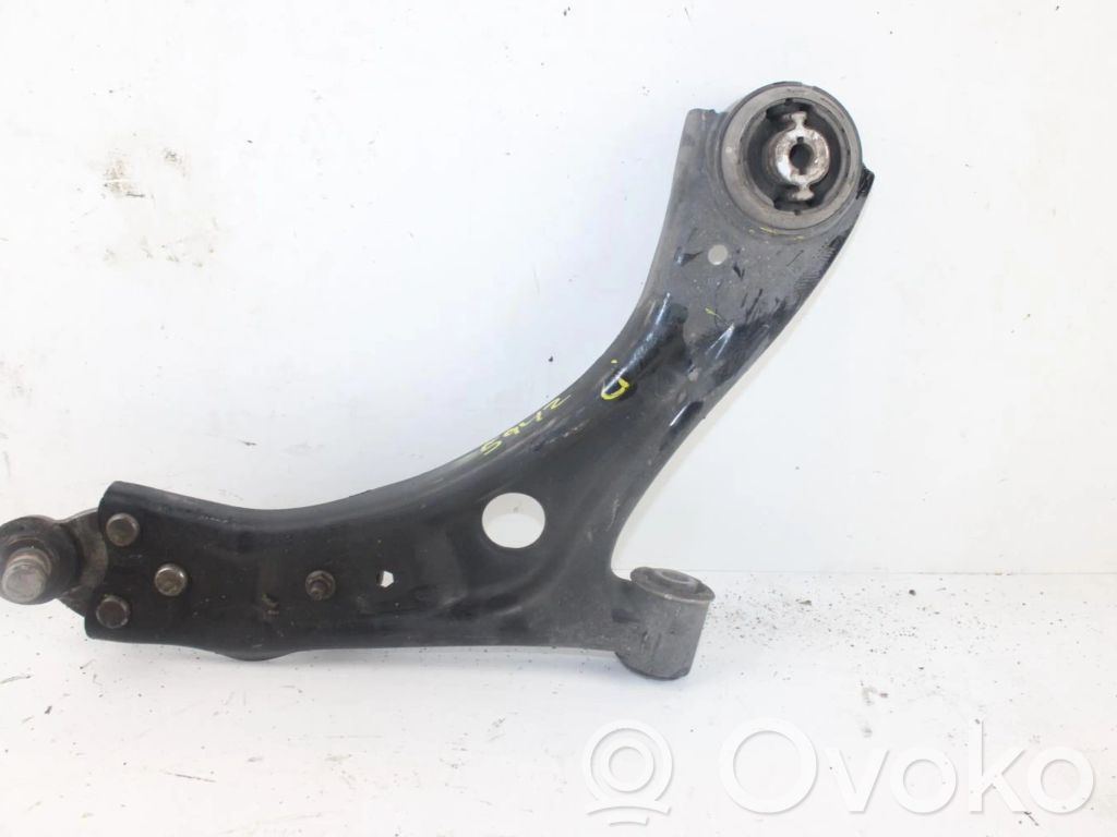 Ford Focus Front lower control arm/wishbone 