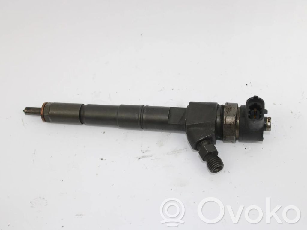 Inyector de combustible   0445110327