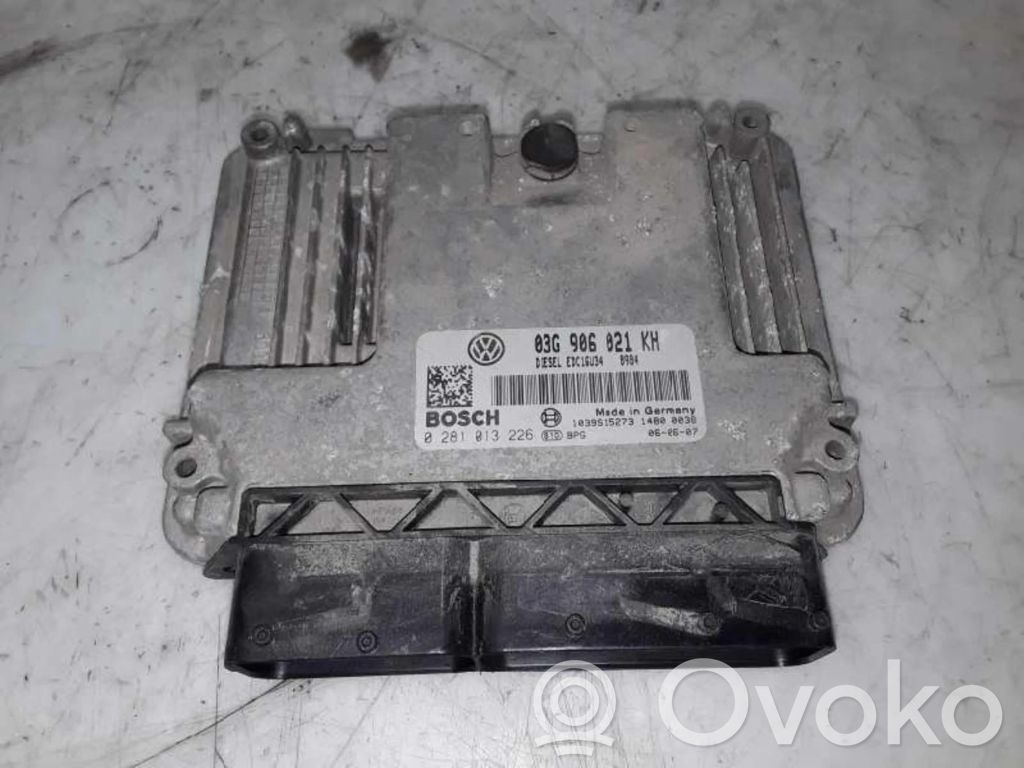 Unité de commande, module ECU de moteur   03G906021KH