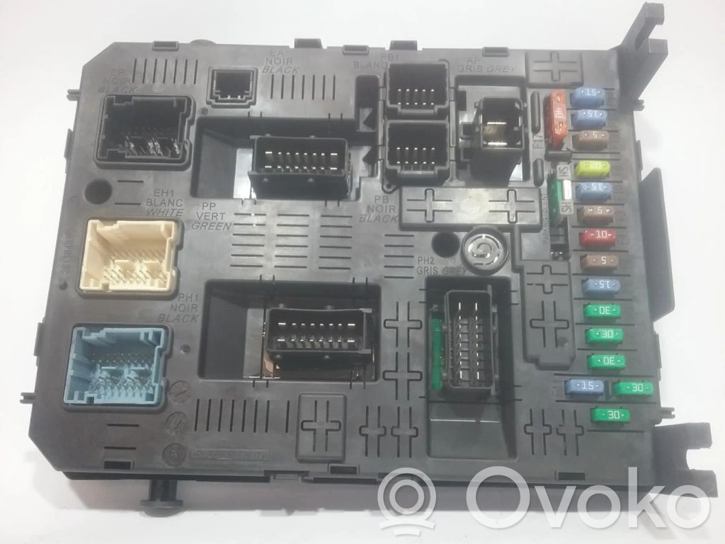 Peugeot 3008 I Modul siguranțe 