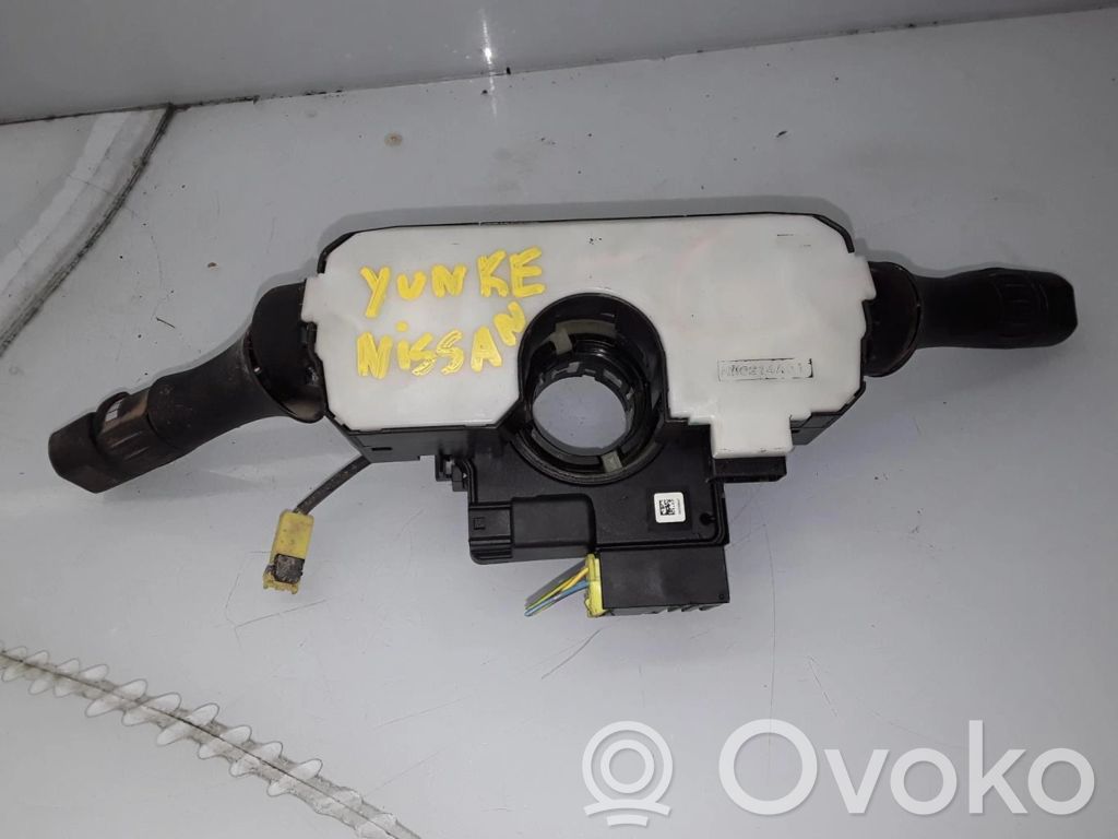 Nissan Juke I F15 Innesco anello di contatto dell’airbag (anello SRS) 