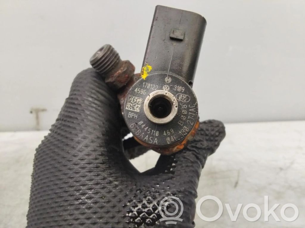 Volkswagen Caddy Injector combustibil 
