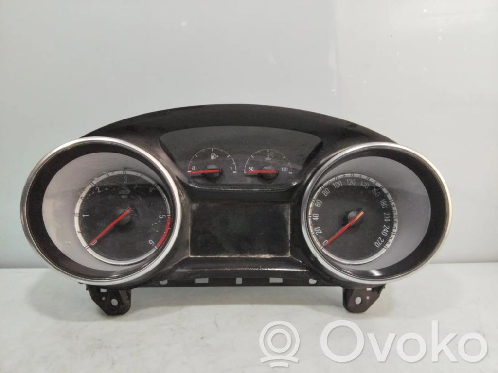 Opel Astra J Vitezometru (grup de instrumente) 
