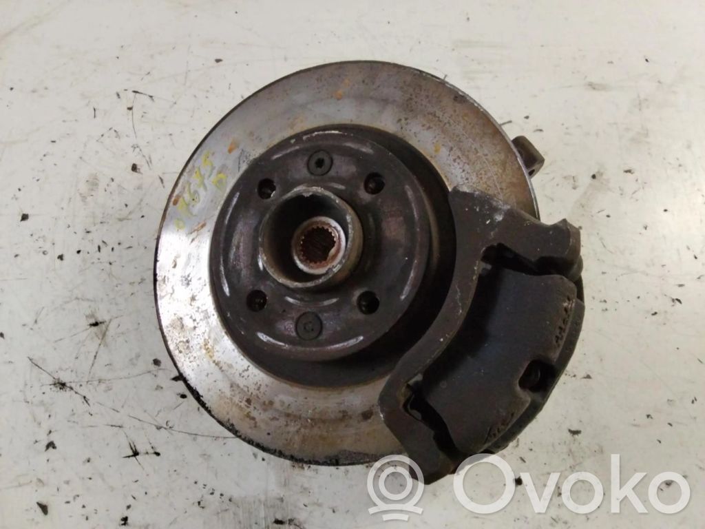 Renault Clio II Achsschenkel vorne