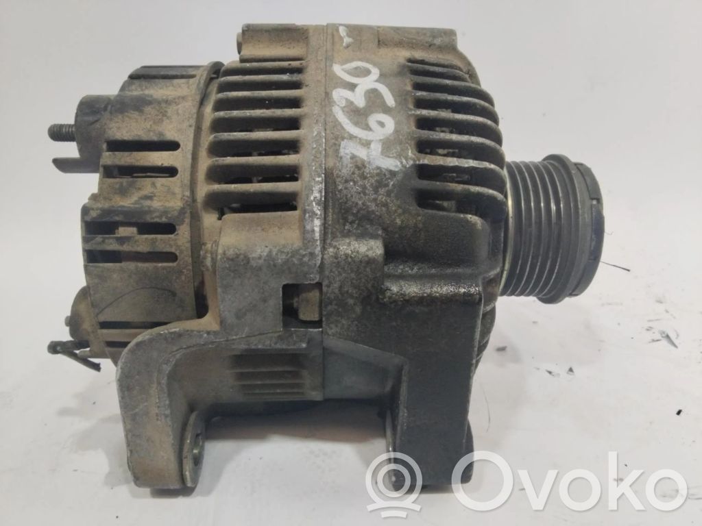 Renault Laguna I Generatore/alternatore 