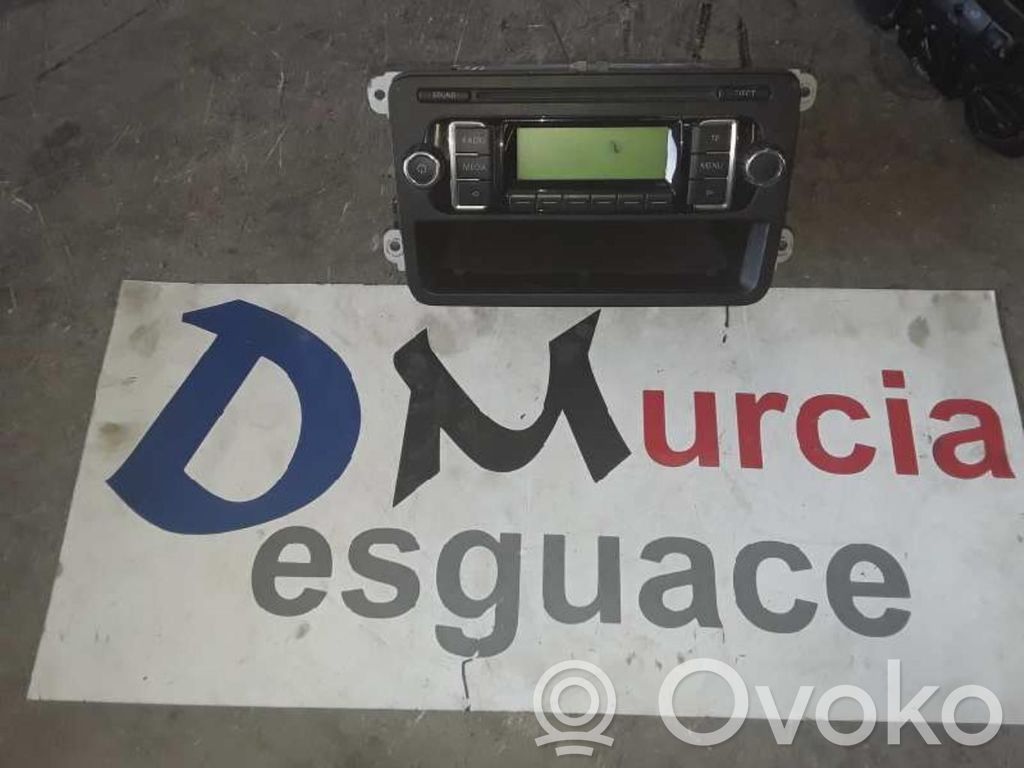 Volkswagen Golf V Panel / Radioodtwarzacz CD/DVD/GPS 