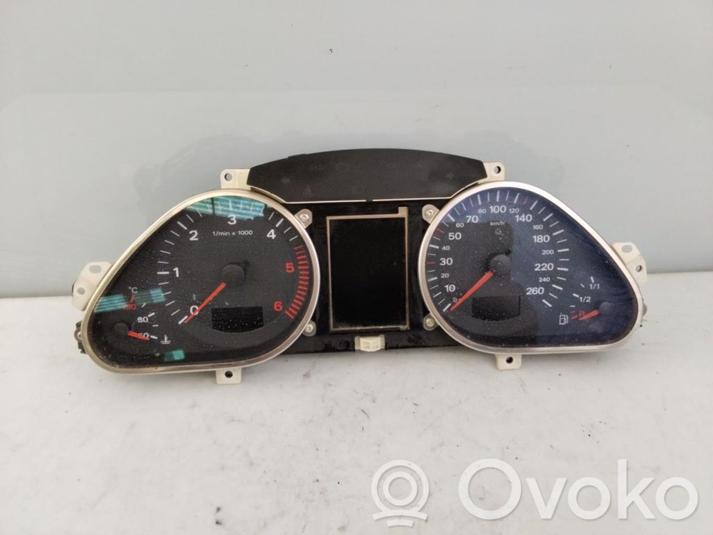 Audi Q7 4L Tachimetro (quadro strumenti) 
