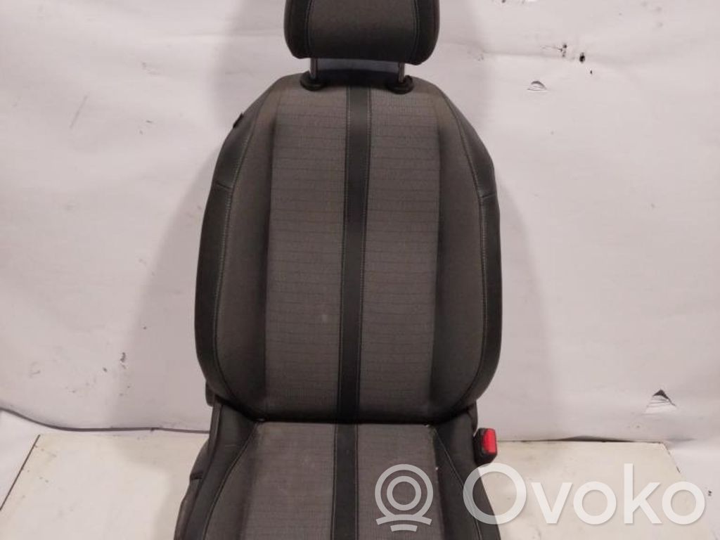 Peugeot 2008 I Scaun față pasager