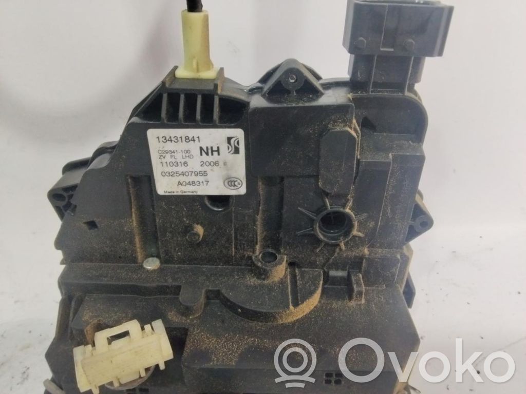 Opel Corsa E Serratura portiera anteriore