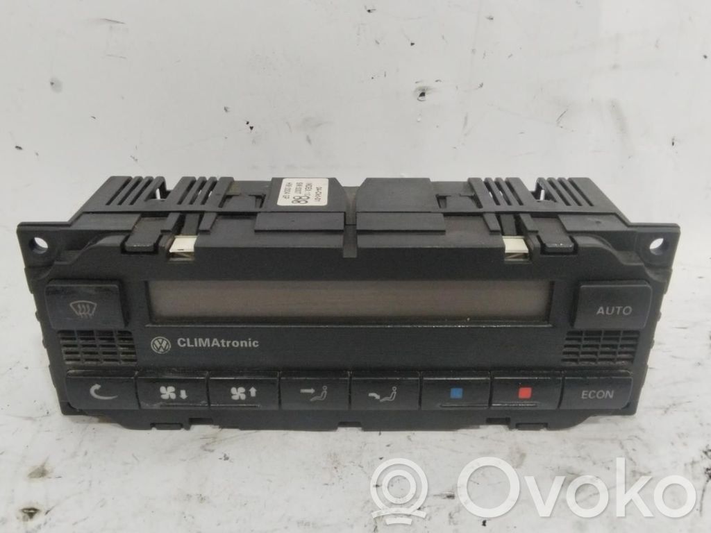 Volkswagen PASSAT Unitate control climatizare
